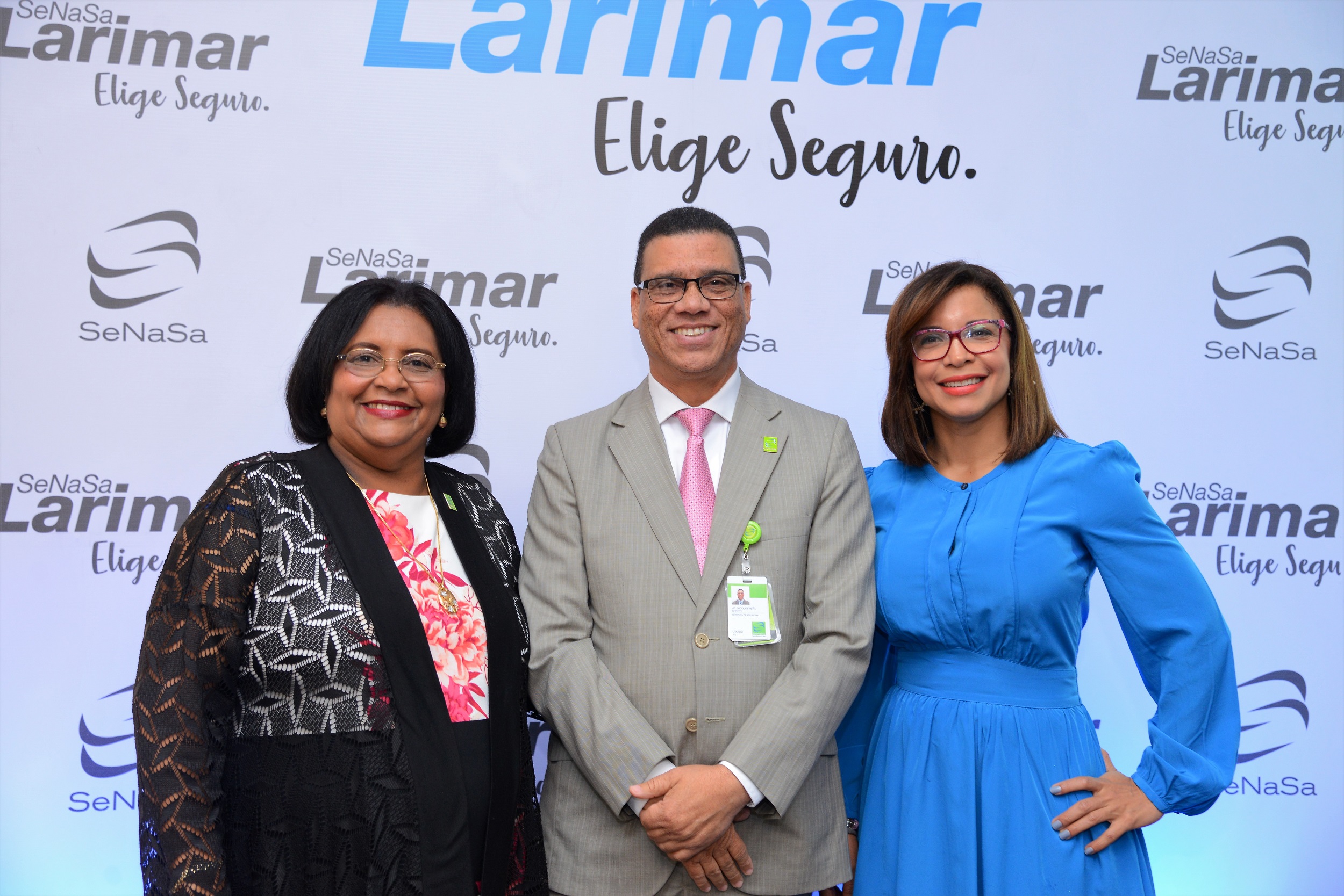 SeNaSa presenta plan voluntario de salud “SeNaSa Larimar”