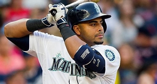 Nelson Cruz entre bateadores con jonrones y el bate roto