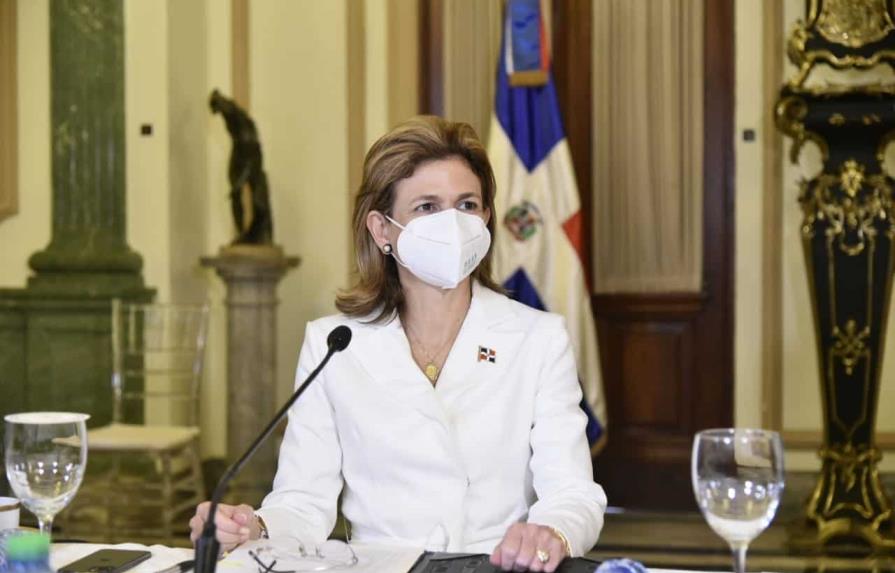 Raquel Peña: “Ninguna persona o compañía vinculada a familia de Abinader puede ser contratista del Estado”