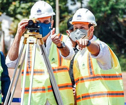 MIVED avanza en la construcción de viviendas y hospitales de calidad para los dominicanos