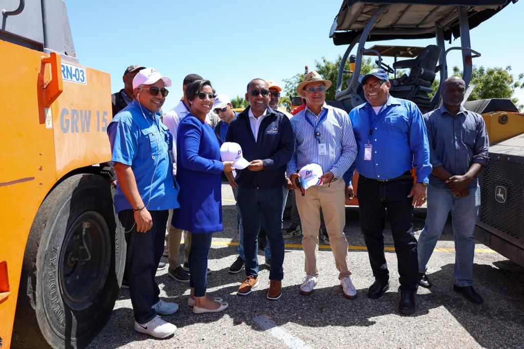 Departamento Aeroportuario realiza trabajos de rescate y acondicionamiento de aeropuerto doméstico Osvaldo Virgil de Montecristi
