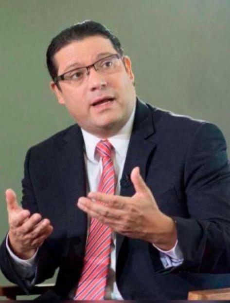 Dentro del oficialismo hicieron  una encuesta nacional sobre el liderazgo interno en el PRM y hubo un resultado contundente: Yayo Sanz Lovaton aparece como el funcionario mejor valorado.