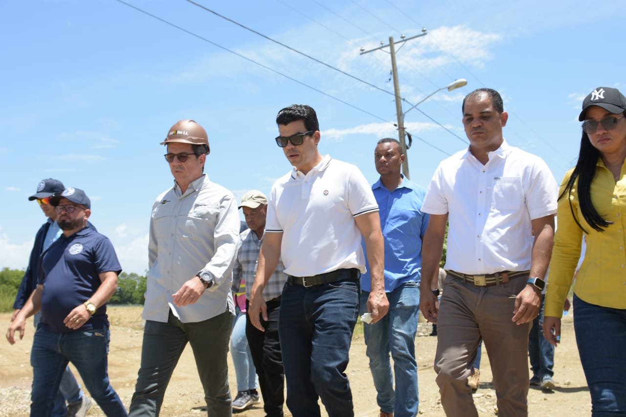 Wellington Arnaud informó sistema alcantarillado sanitario en Mao será inaugurado en primer trimestre 2024