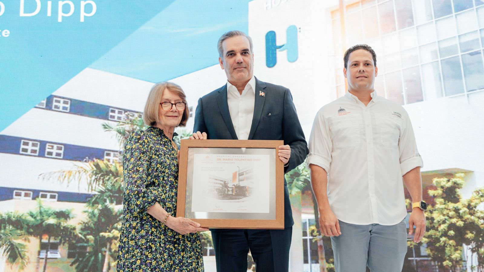 Presidente Abinader y Ministro Bonilla inauguran Hospital Dr Mario Tolentino Dipp en Santo Domingo Norte