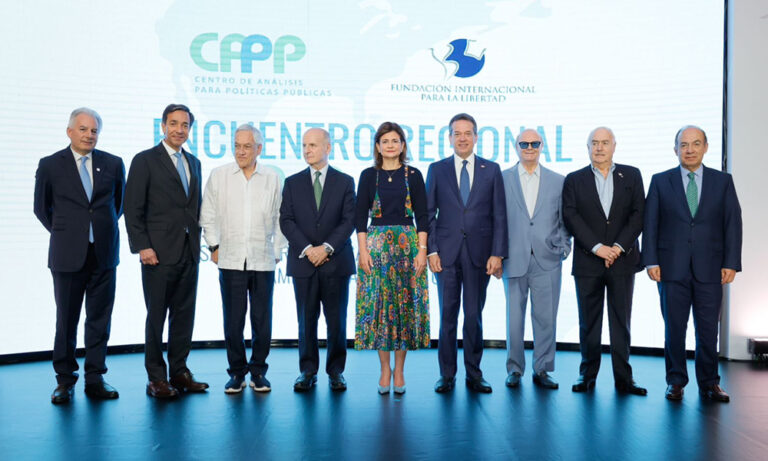 Líderes de la región exponen visión para mejorar la calidad de la política