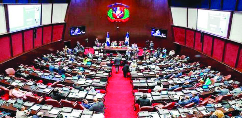 Preliminar: PRM ganaría 13 de 18 escaños en la capital y estos son los nombres de los que llegarían a la Cámara de Diputados
