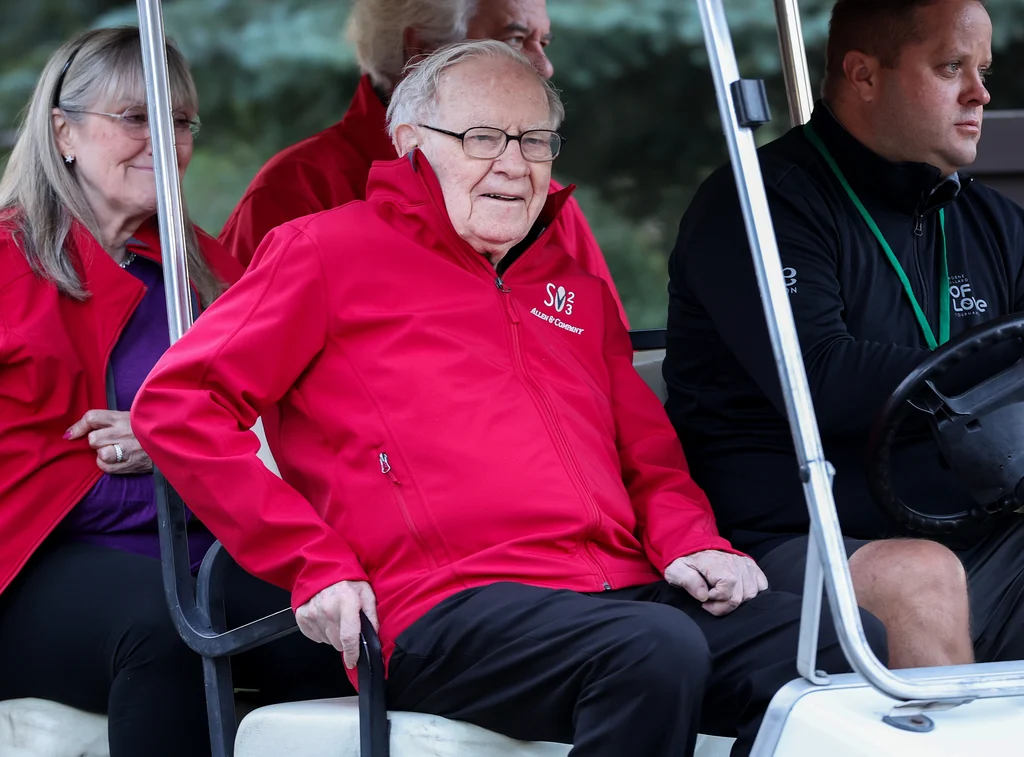 Buffett apuesta por 'The New York Times' en su despedida como el inversor más influyente de las últimas décadas